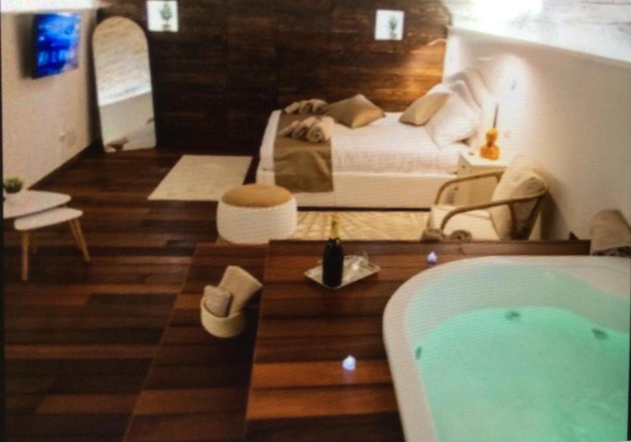 Lc Luxury Apartment 巴里 外观 照片